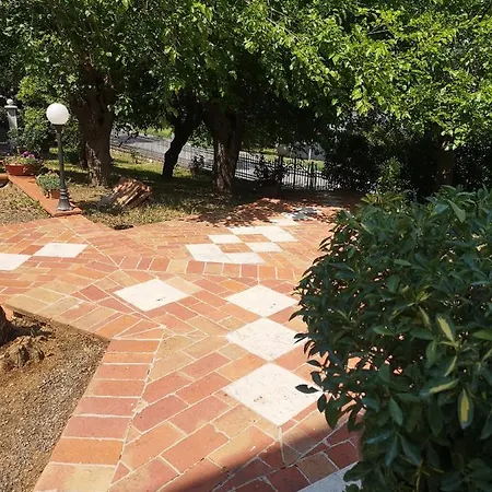 Maison Tuscany Oda ve Kahvaltı Sinalunga